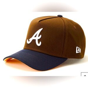 New Era Atlanta Braves 9Forty SnapBack Brown World Series Hat Rare
